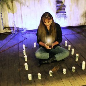 Meet your Posher, Amy